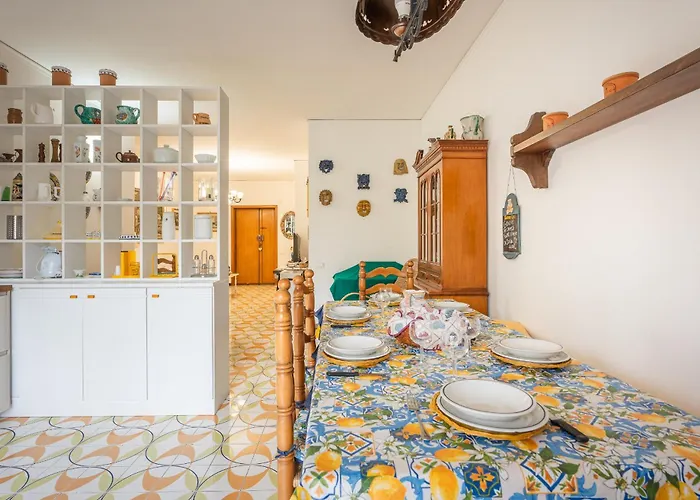 Anna House Apartment *